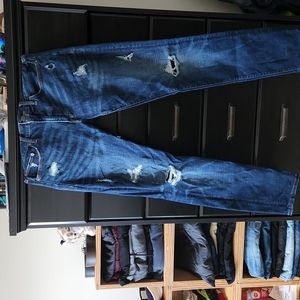 American Eagle Distressed Slim Jean